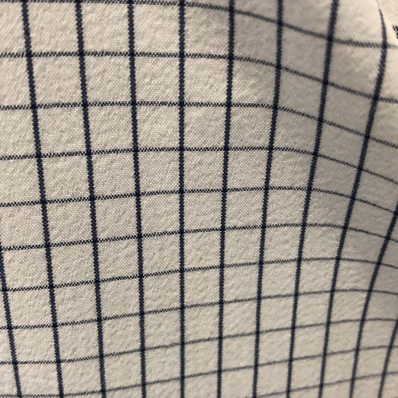 Mizzen + Main High Perform Button Down Dress Shirt - Picture 2 of 6